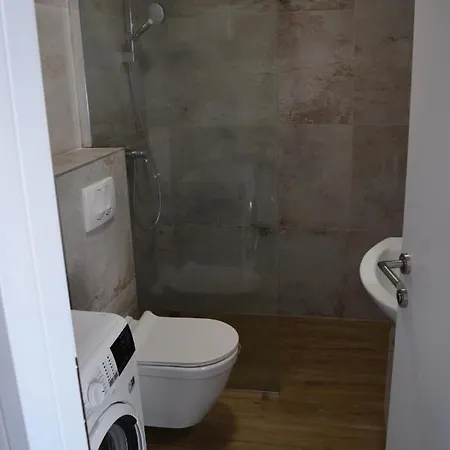 Mateja Apartman *